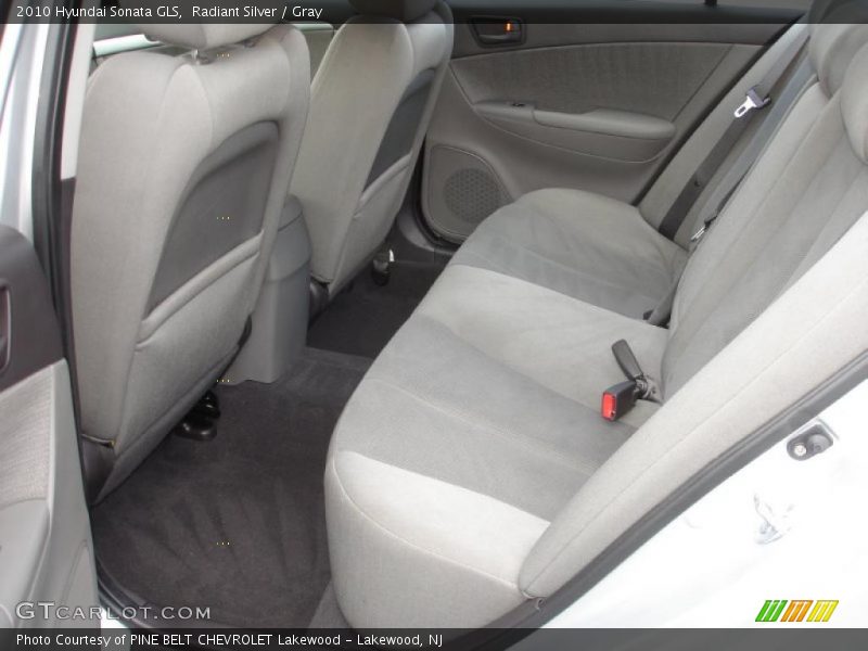 Radiant Silver / Gray 2010 Hyundai Sonata GLS