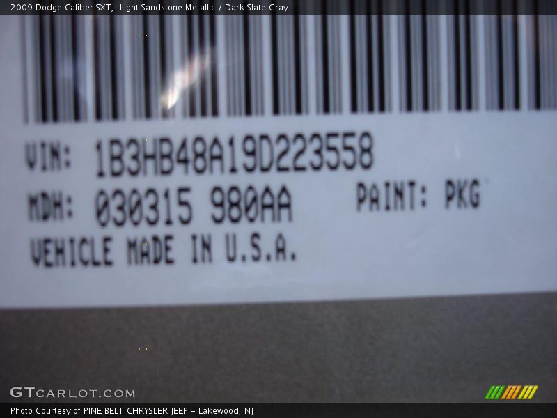 Light Sandstone Metallic / Dark Slate Gray 2009 Dodge Caliber SXT