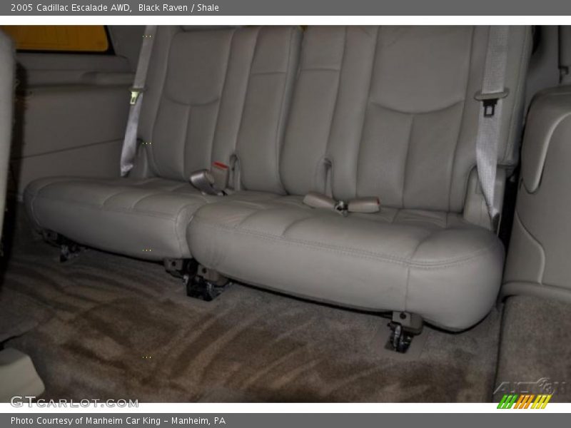 Black Raven / Shale 2005 Cadillac Escalade AWD