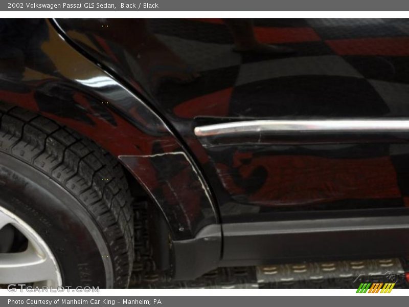 Black / Black 2002 Volkswagen Passat GLS Sedan