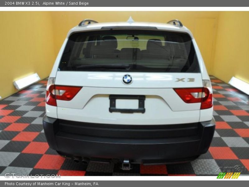 Alpine White / Sand Beige 2004 BMW X3 2.5i