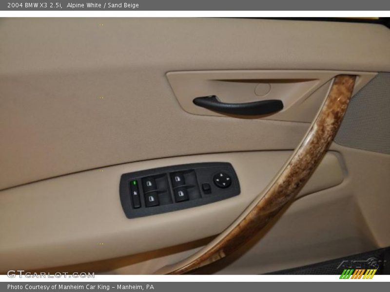 Alpine White / Sand Beige 2004 BMW X3 2.5i