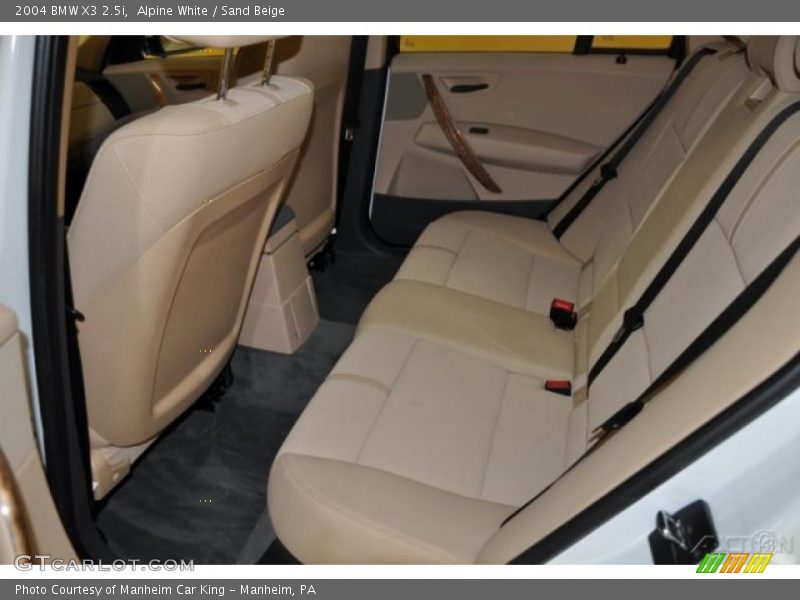 Alpine White / Sand Beige 2004 BMW X3 2.5i
