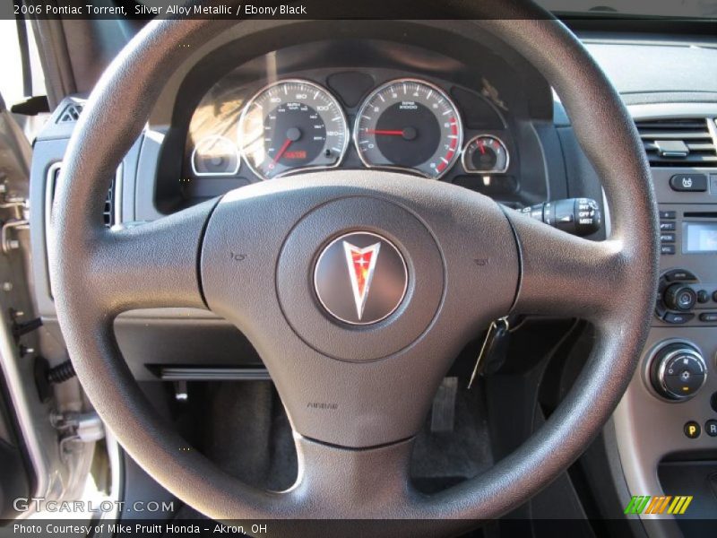 Silver Alloy Metallic / Ebony Black 2006 Pontiac Torrent