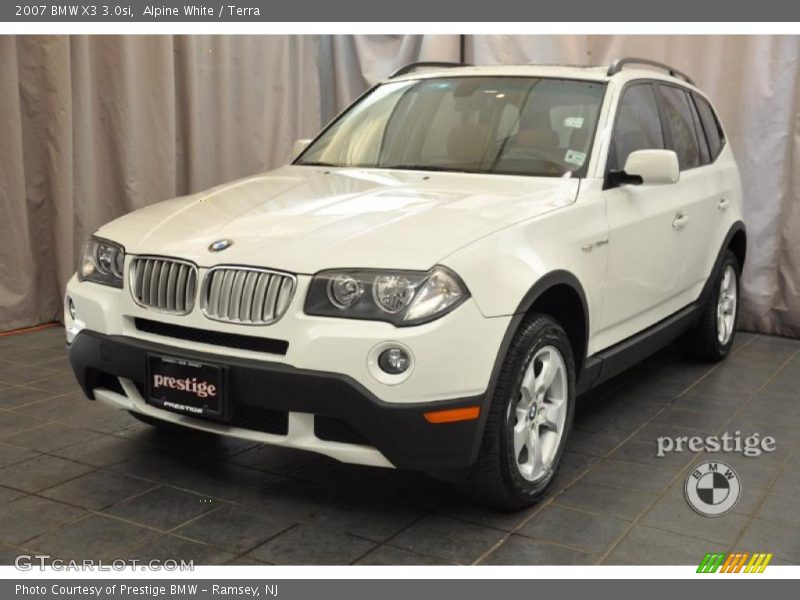 Alpine White / Terra 2007 BMW X3 3.0si