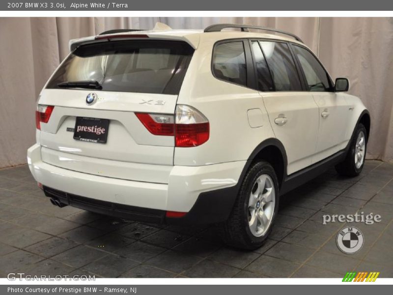 Alpine White / Terra 2007 BMW X3 3.0si