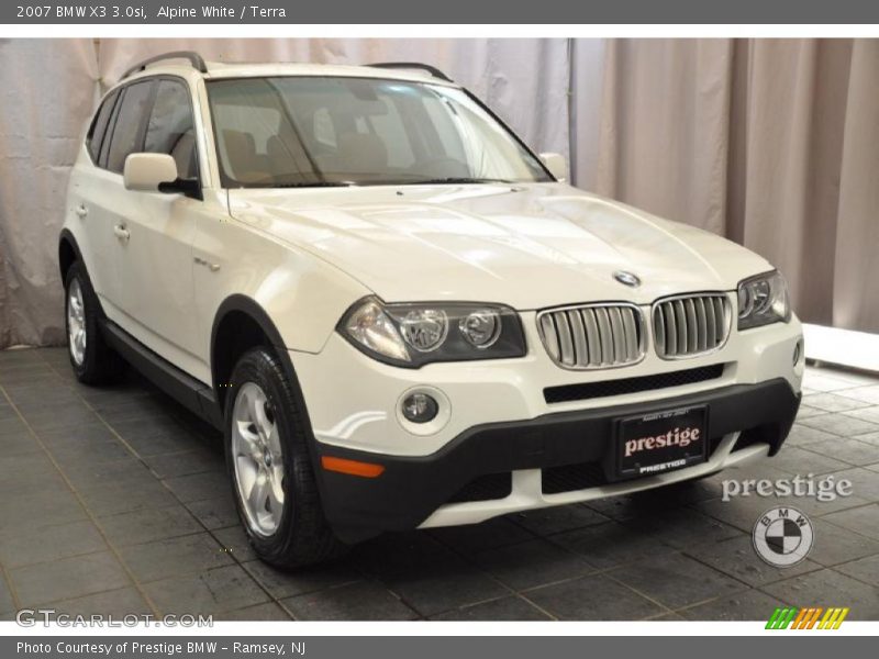 Alpine White / Terra 2007 BMW X3 3.0si