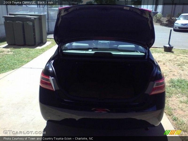 Black / Ash 2009 Toyota Camry LE