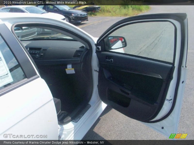 Wicked White Metallic / Black 2010 Mitsubishi Lancer GTS