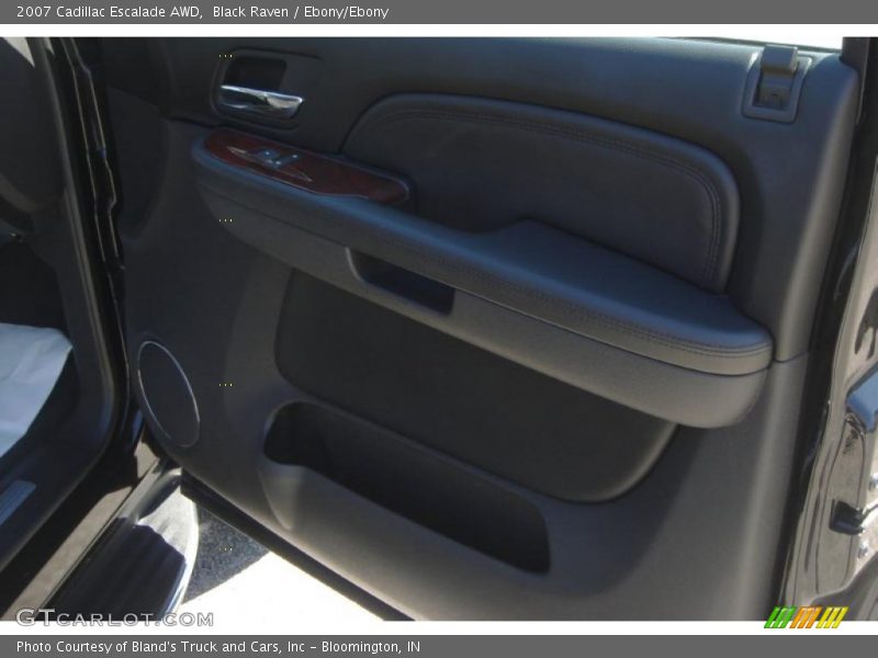 Black Raven / Ebony/Ebony 2007 Cadillac Escalade AWD