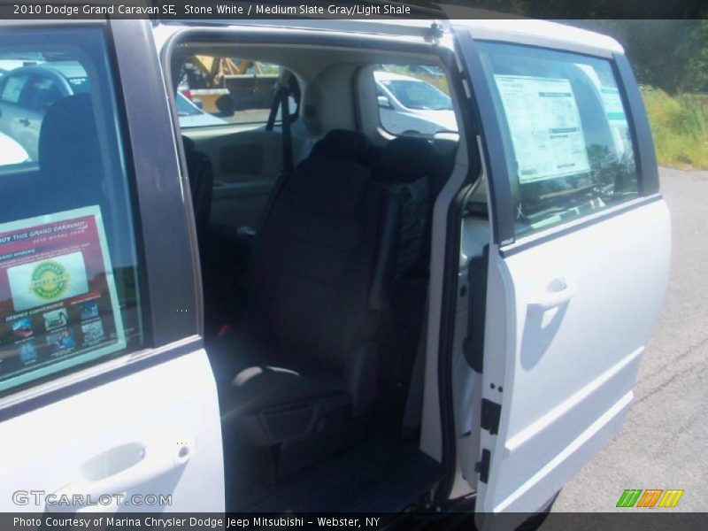 Stone White / Medium Slate Gray/Light Shale 2010 Dodge Grand Caravan SE