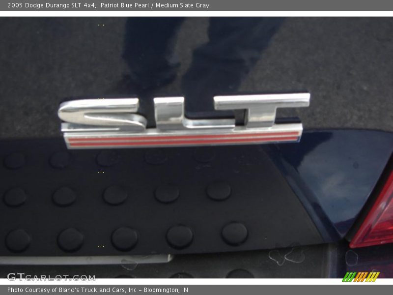 Patriot Blue Pearl / Medium Slate Gray 2005 Dodge Durango SLT 4x4