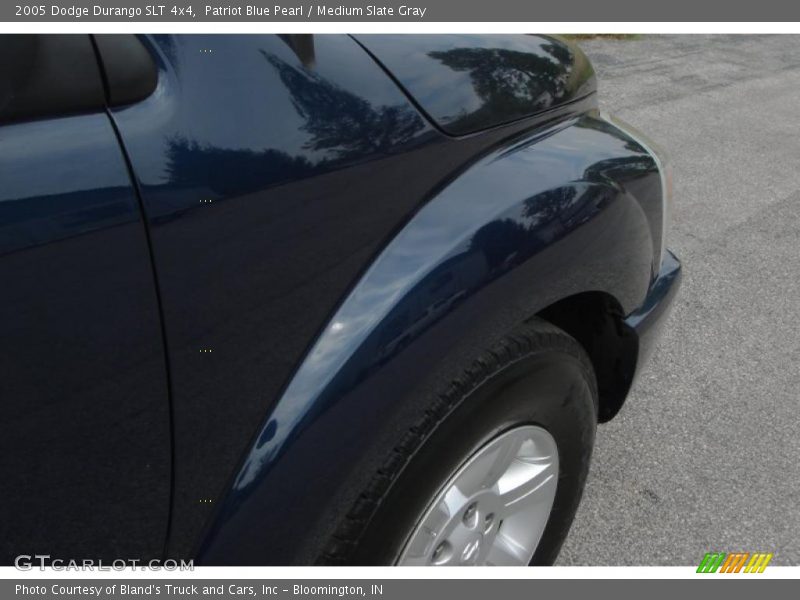 Patriot Blue Pearl / Medium Slate Gray 2005 Dodge Durango SLT 4x4