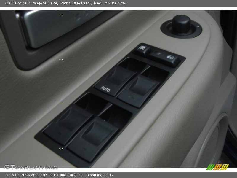 Patriot Blue Pearl / Medium Slate Gray 2005 Dodge Durango SLT 4x4