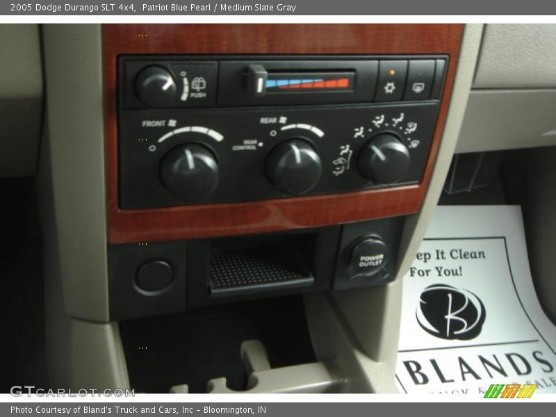 Patriot Blue Pearl / Medium Slate Gray 2005 Dodge Durango SLT 4x4