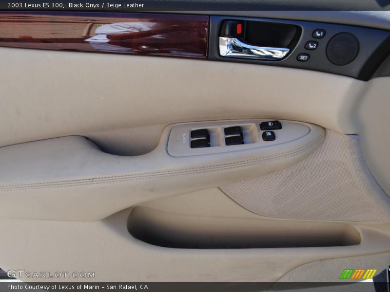 Black Onyx / Beige Leather 2003 Lexus ES 300