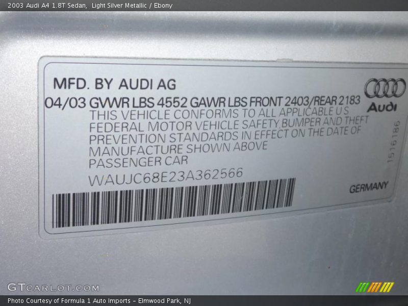 Light Silver Metallic / Ebony 2003 Audi A4 1.8T Sedan