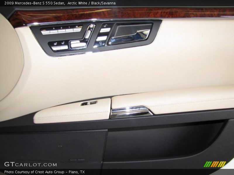 Arctic White / Black/Savanna 2009 Mercedes-Benz S 550 Sedan