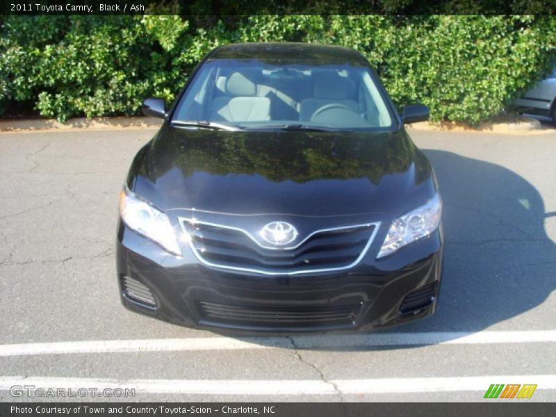 Black / Ash 2011 Toyota Camry