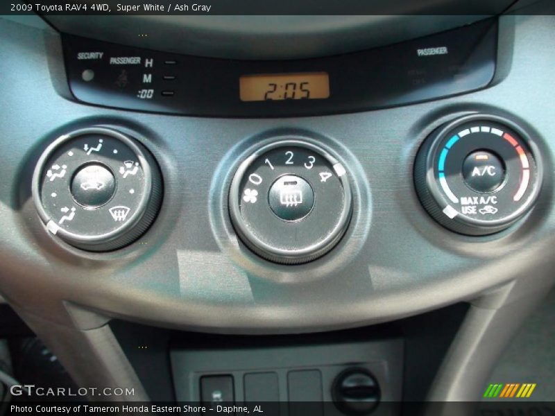 Super White / Ash Gray 2009 Toyota RAV4 4WD
