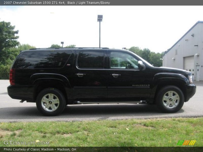 Black / Light Titanium/Ebony 2007 Chevrolet Suburban 1500 Z71 4x4