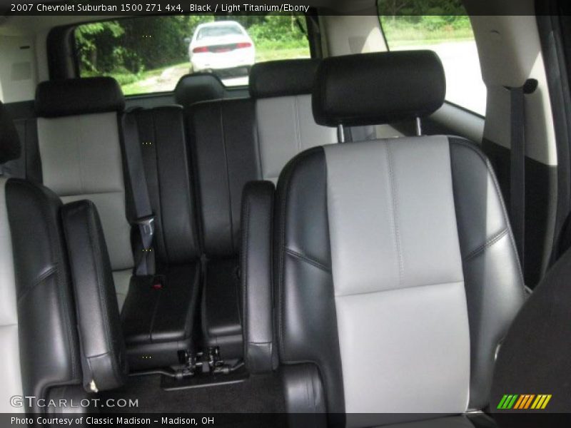 Black / Light Titanium/Ebony 2007 Chevrolet Suburban 1500 Z71 4x4