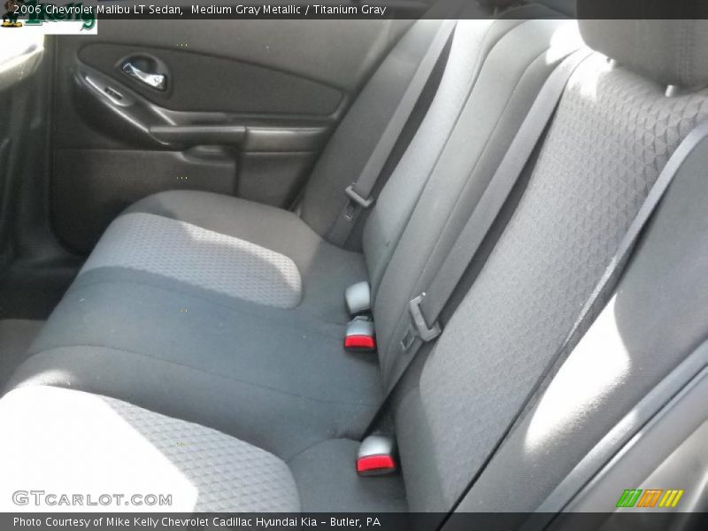 Medium Gray Metallic / Titanium Gray 2006 Chevrolet Malibu LT Sedan