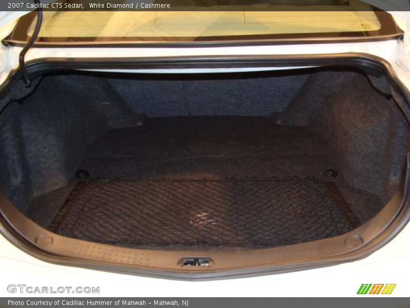 White Diamond / Cashmere 2007 Cadillac CTS Sedan