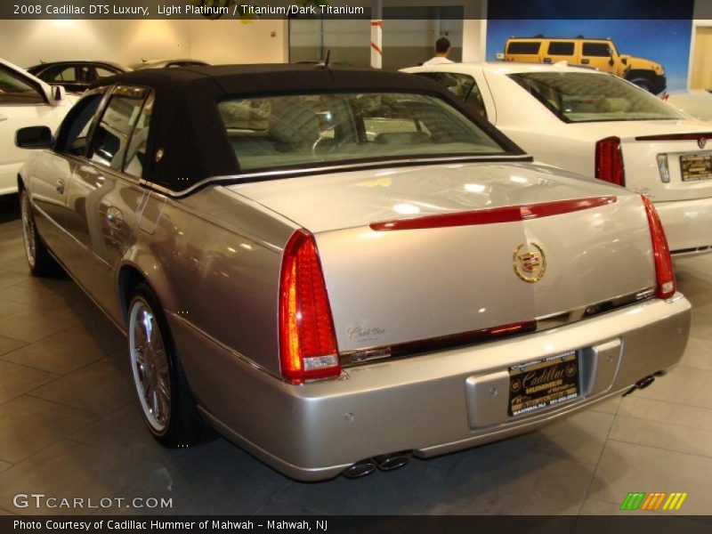 Light Platinum / Titanium/Dark Titanium 2008 Cadillac DTS Luxury