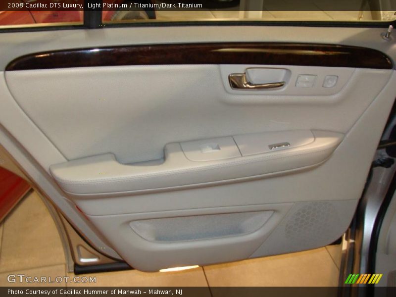 Light Platinum / Titanium/Dark Titanium 2008 Cadillac DTS Luxury