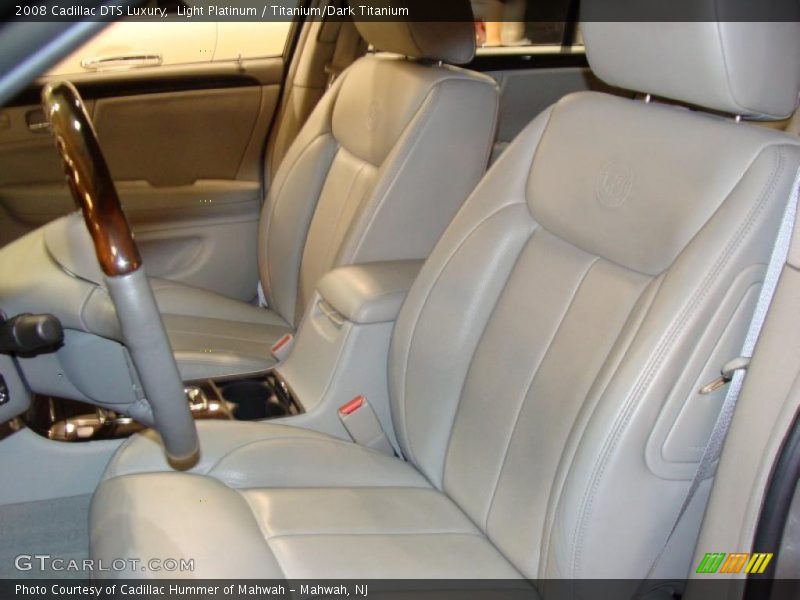 Light Platinum / Titanium/Dark Titanium 2008 Cadillac DTS Luxury