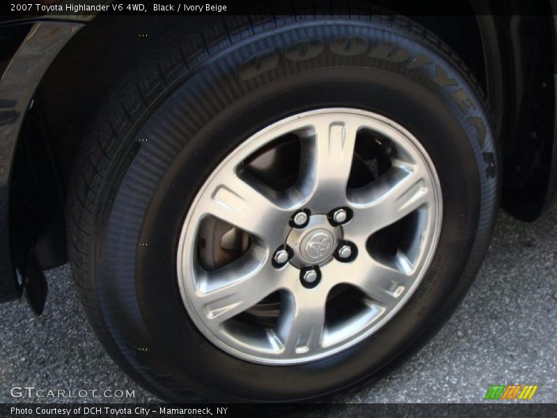 Black / Ivory Beige 2007 Toyota Highlander V6 4WD