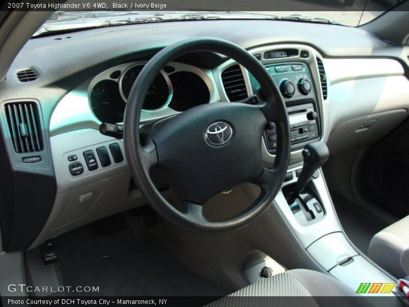 Black / Ivory Beige 2007 Toyota Highlander V6 4WD