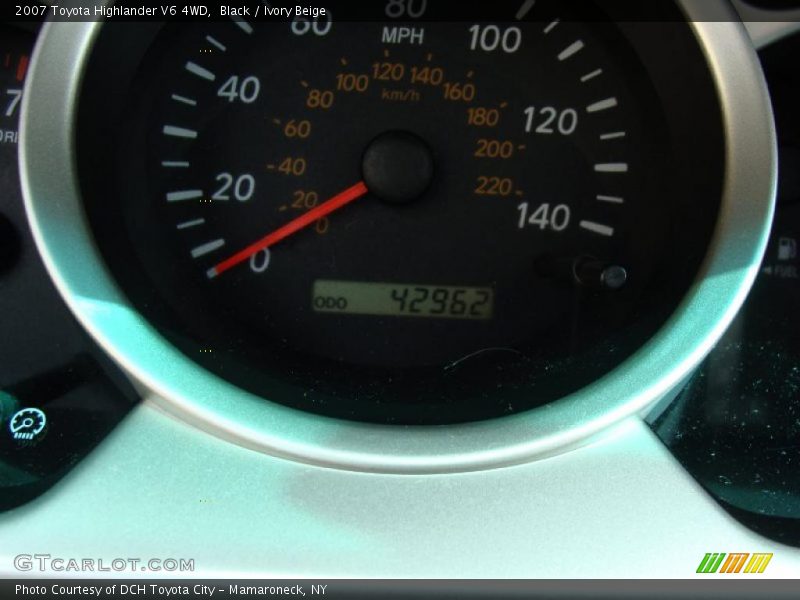 Black / Ivory Beige 2007 Toyota Highlander V6 4WD