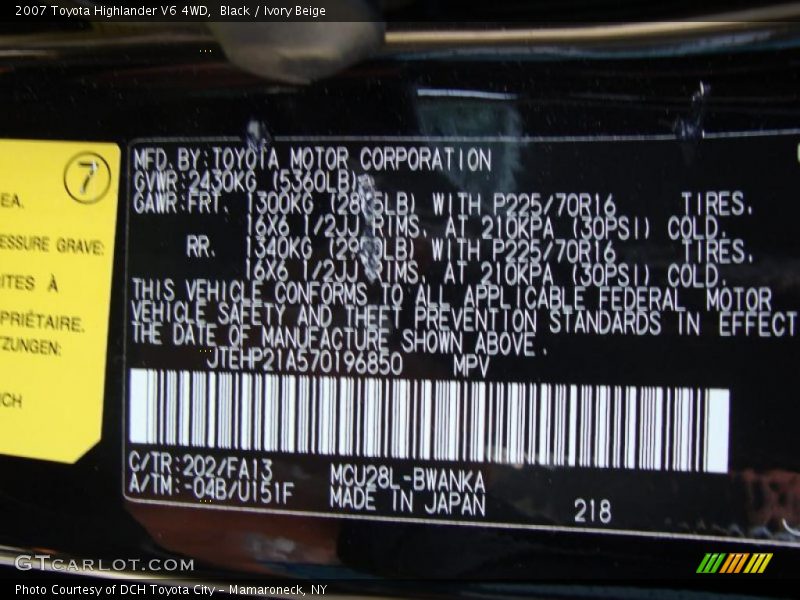 Black / Ivory Beige 2007 Toyota Highlander V6 4WD