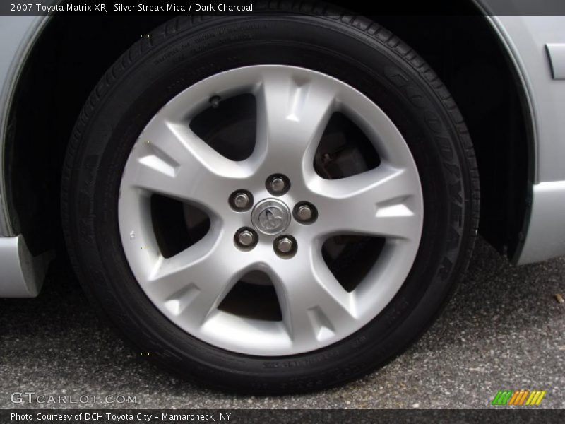 Silver Streak Mica / Dark Charcoal 2007 Toyota Matrix XR