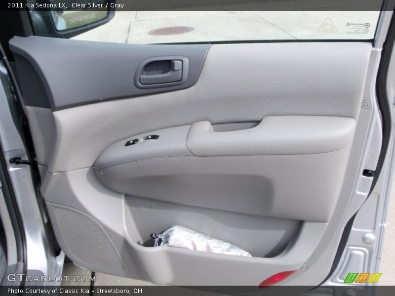 Clear Silver / Gray 2011 Kia Sedona LX