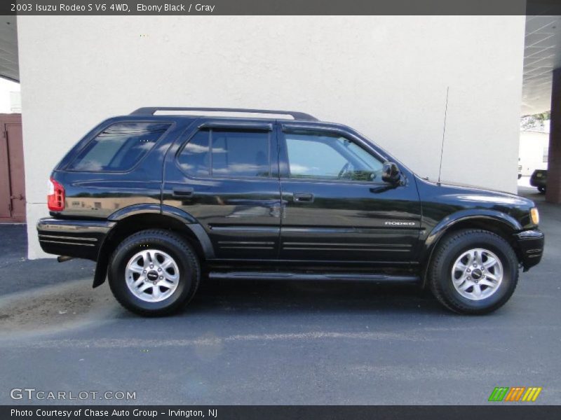 Ebony Black / Gray 2003 Isuzu Rodeo S V6 4WD