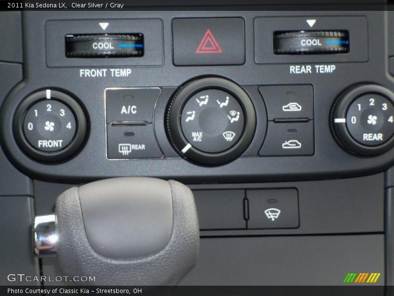Clear Silver / Gray 2011 Kia Sedona LX