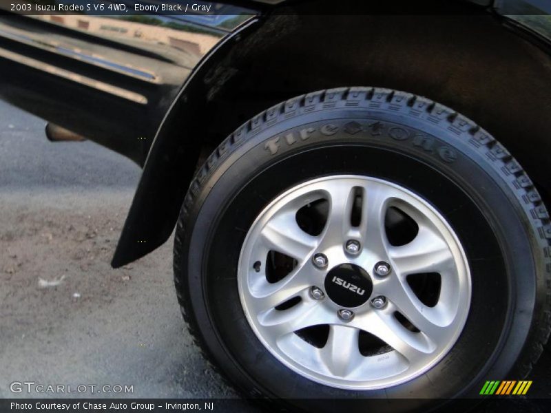 Ebony Black / Gray 2003 Isuzu Rodeo S V6 4WD