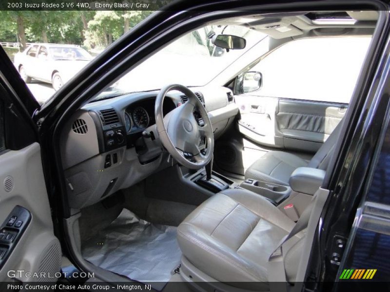Ebony Black / Gray 2003 Isuzu Rodeo S V6 4WD