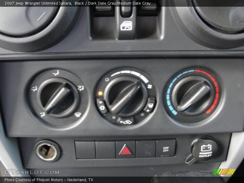 Black / Dark Slate Gray/Medium Slate Gray 2007 Jeep Wrangler Unlimited Sahara