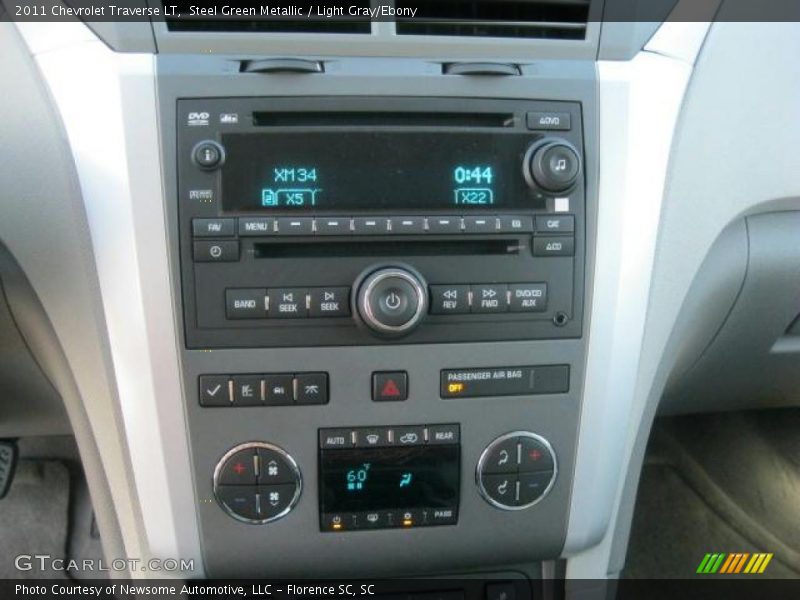 Steel Green Metallic / Light Gray/Ebony 2011 Chevrolet Traverse LT