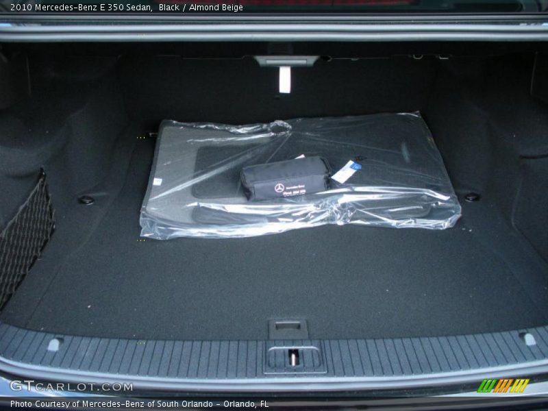 Black / Almond Beige 2010 Mercedes-Benz E 350 Sedan