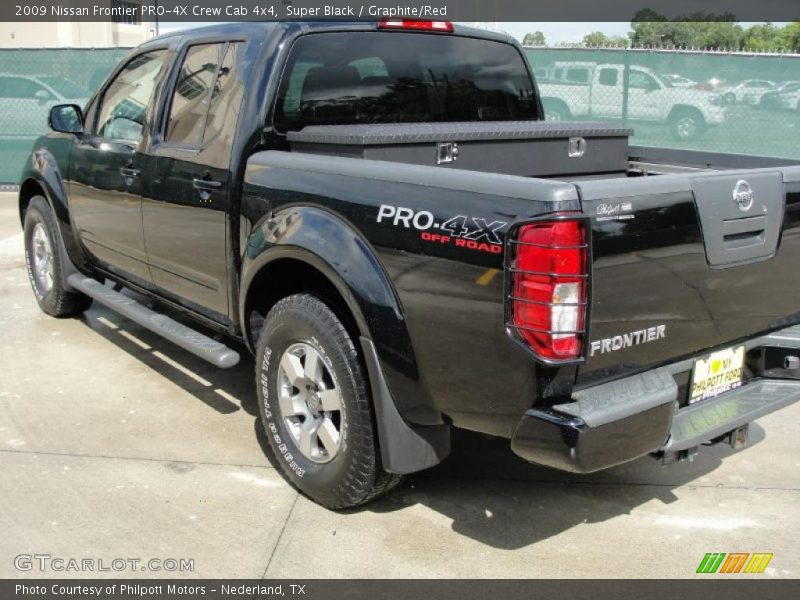 Super Black / Graphite/Red 2009 Nissan Frontier PRO-4X Crew Cab 4x4