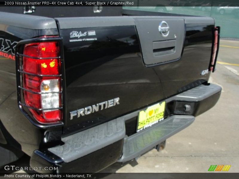 Super Black / Graphite/Red 2009 Nissan Frontier PRO-4X Crew Cab 4x4