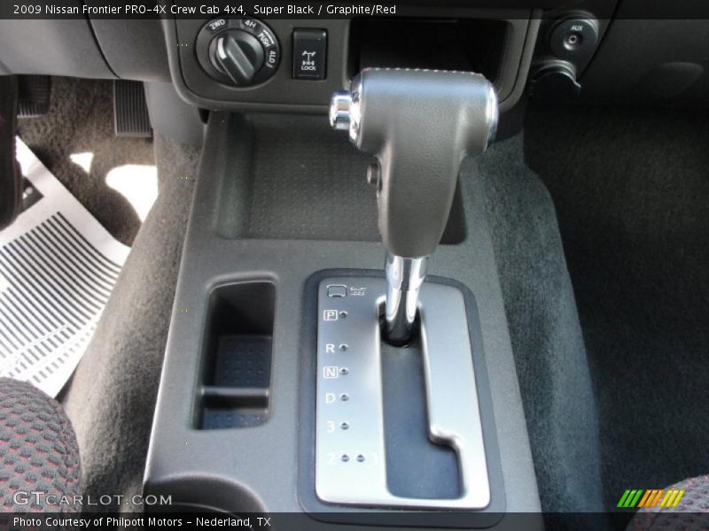 Super Black / Graphite/Red 2009 Nissan Frontier PRO-4X Crew Cab 4x4