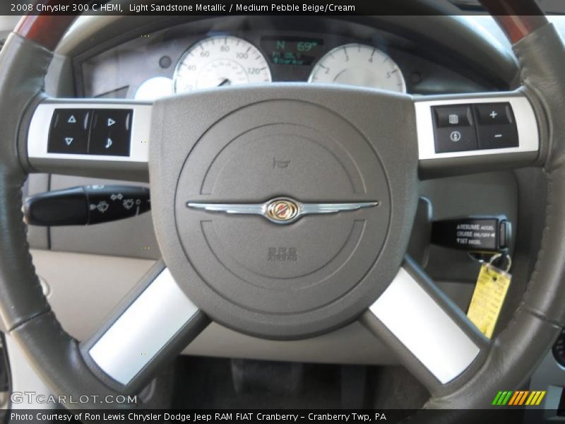 Light Sandstone Metallic / Medium Pebble Beige/Cream 2008 Chrysler 300 C HEMI