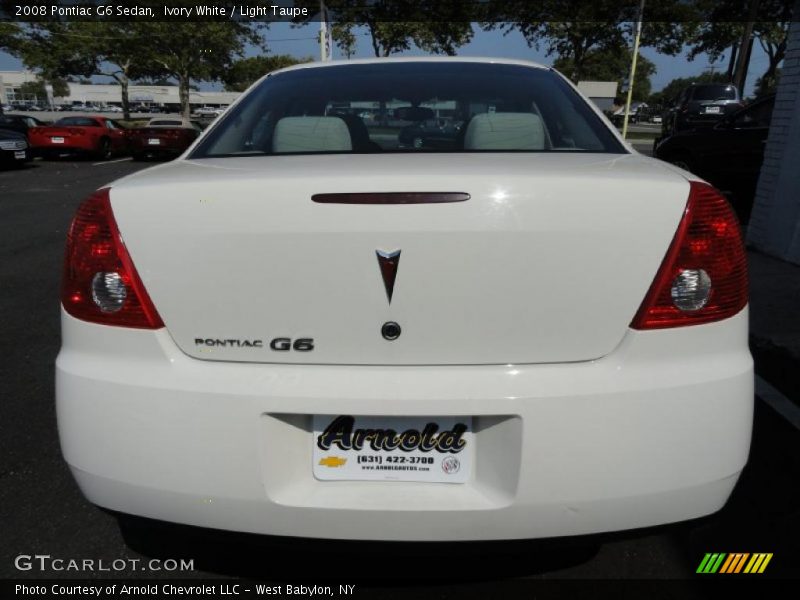 Ivory White / Light Taupe 2008 Pontiac G6 Sedan