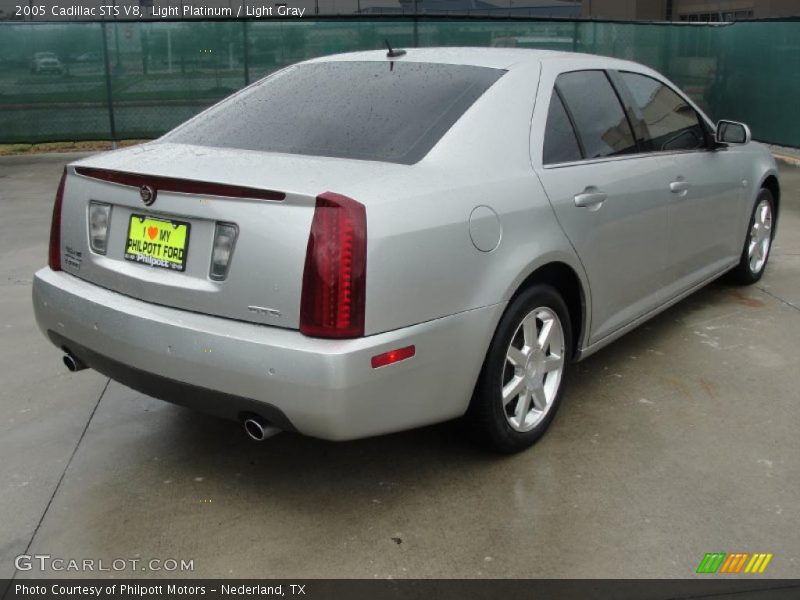 Light Platinum / Light Gray 2005 Cadillac STS V8